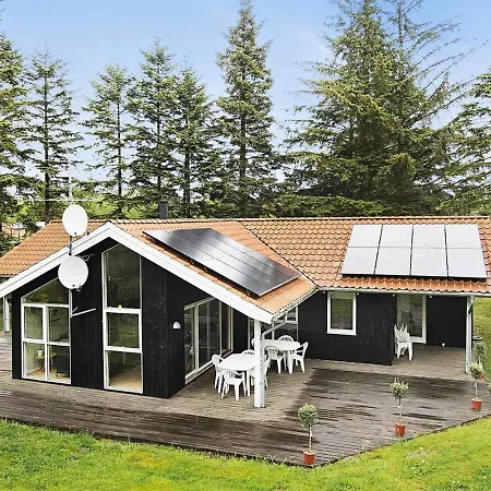 12 Person In Holiday home *
